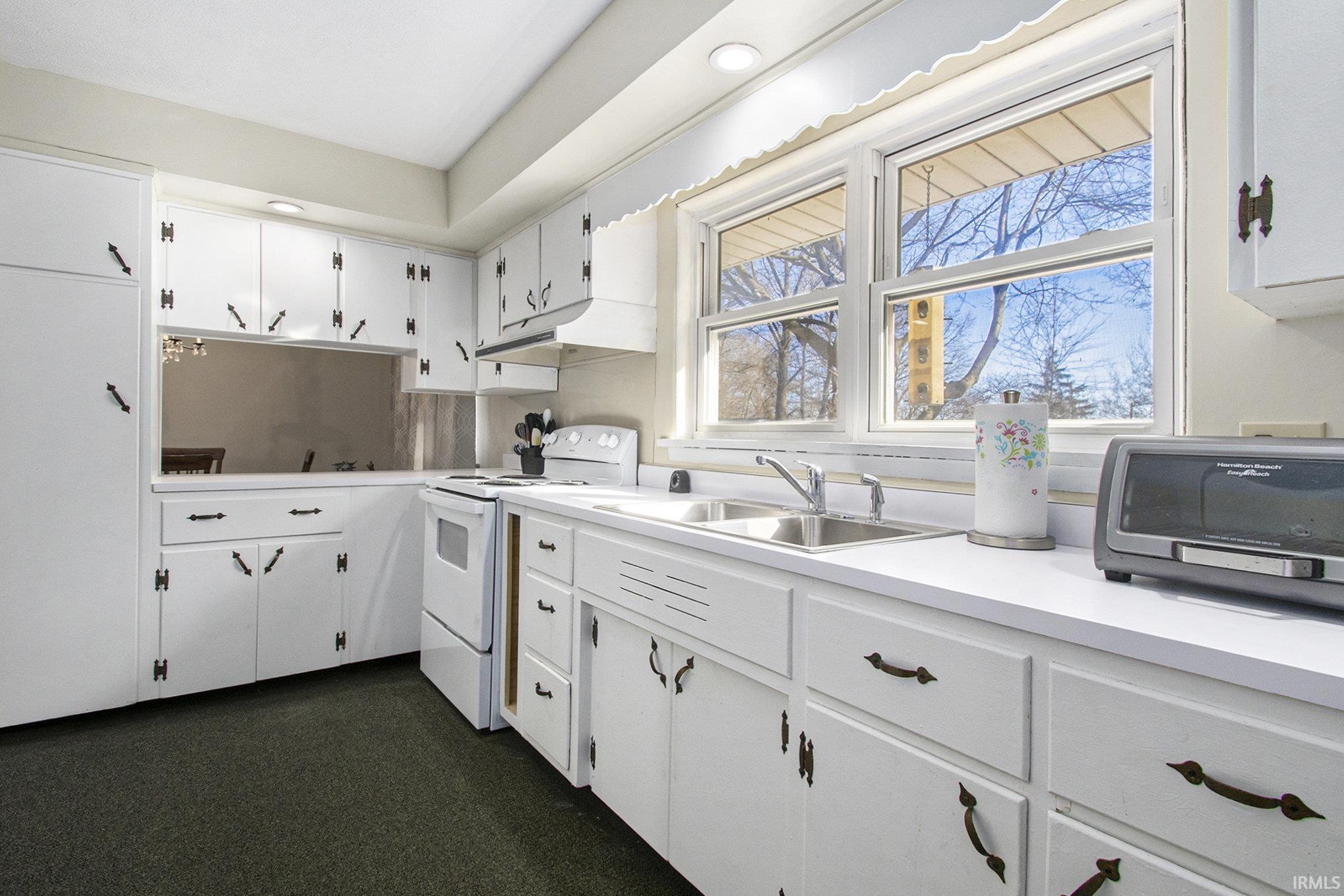 30296 Tower Road Elkhart, IN 46516 - Photo 9 of 16 Gallery Image 9