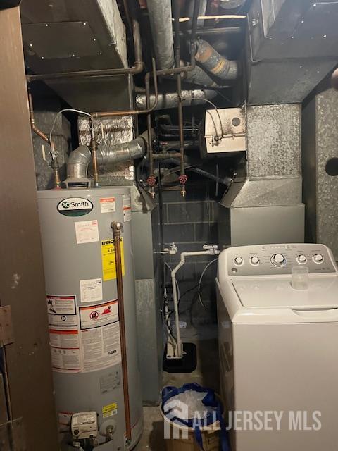 55 Murdock Street Fords, NJ 08863 - Photo 31 of 42 a utility room with dryer and washer