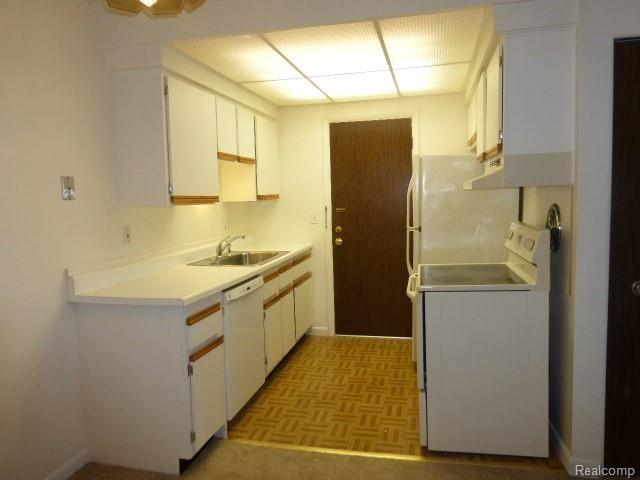 2419 Riverside Drive, Unit 209 Trenton, MI 48183 - Photo 22 of 24