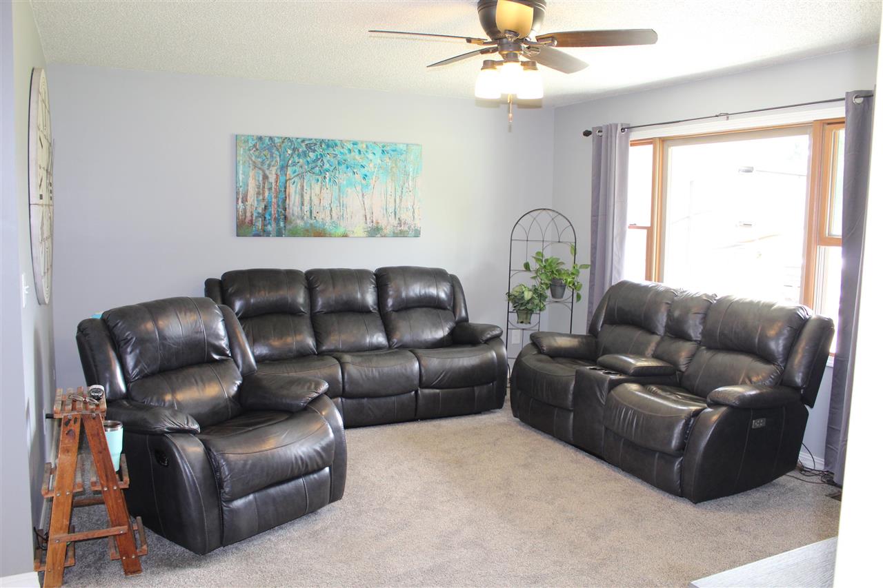 7317 Lake Road Millington, MI 48746 - Photo 2 of 24