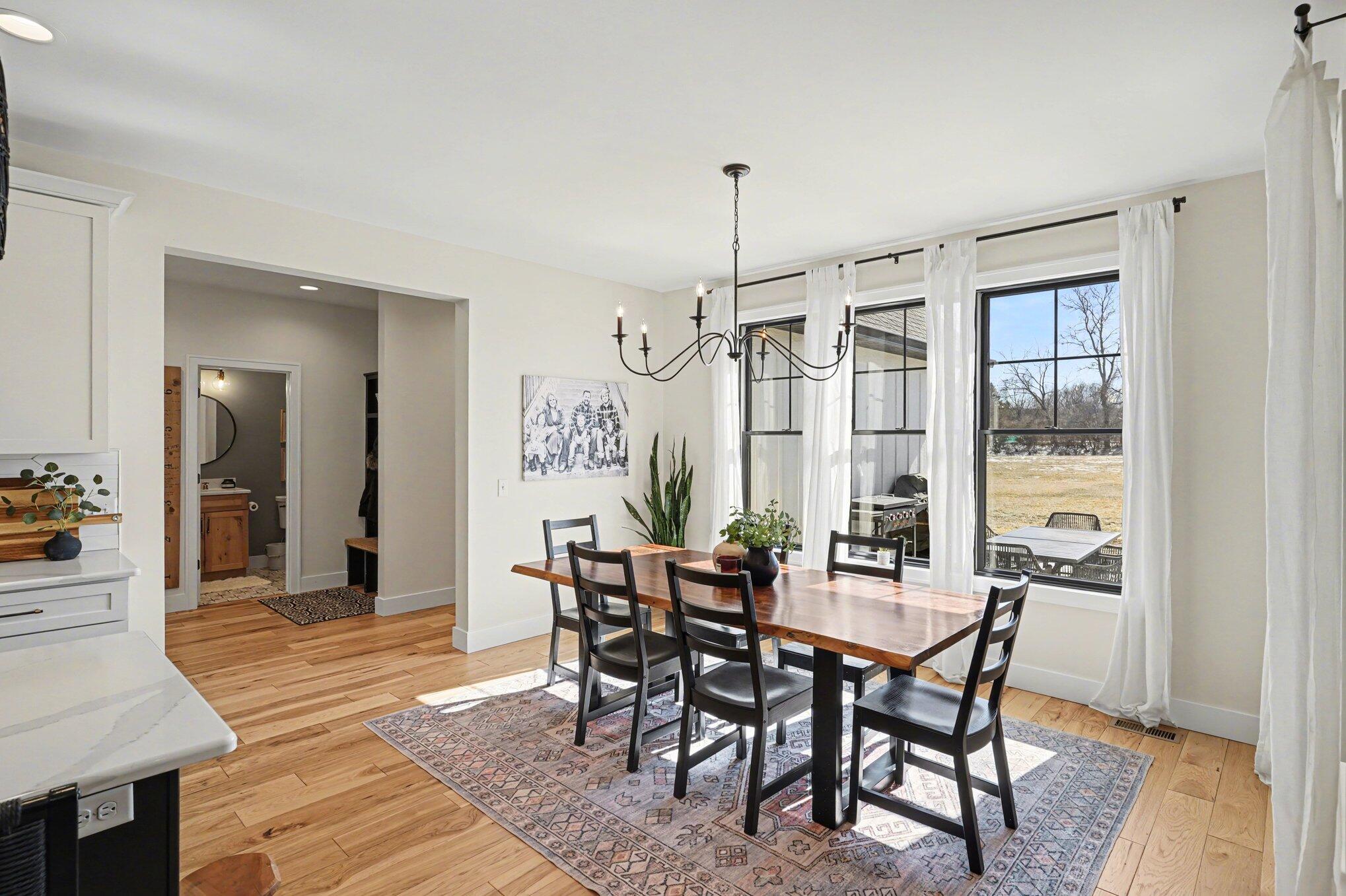 7433 Walsh Road Dexter, MI 48130 - Photo 13 of 48 005_file_9539