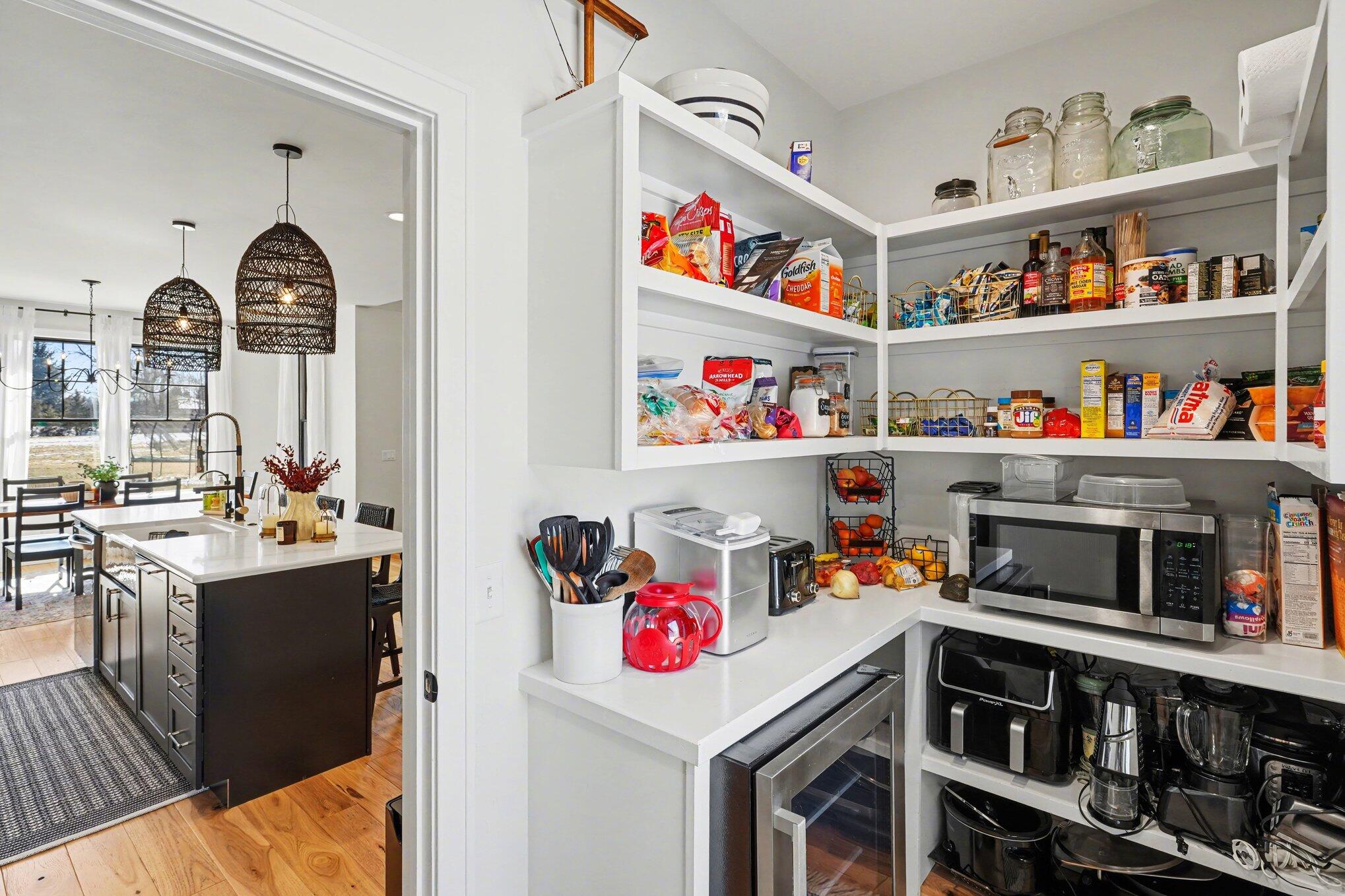 7433 Walsh Road Dexter, MI 48130 - Photo 14 of 48 009_file_6520