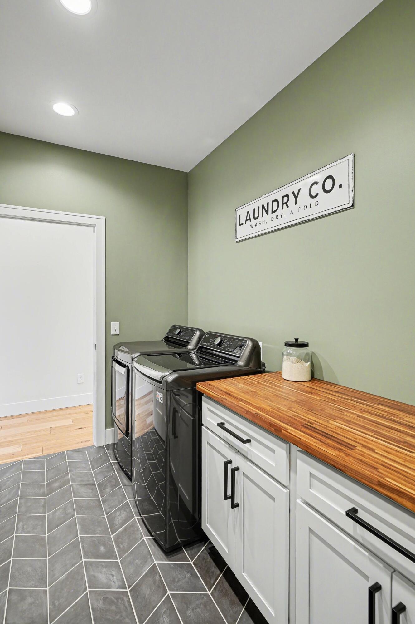 7433 Walsh Road Dexter, MI 48130 - Photo 29 of 48 030_file_4666