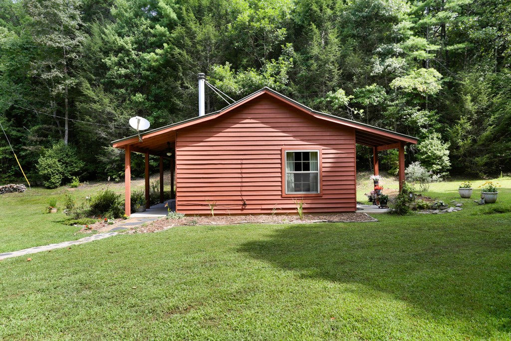 1124 River Hill Road Murphy, NC 28906 - Photo 9 of 52 Gallery Image 9