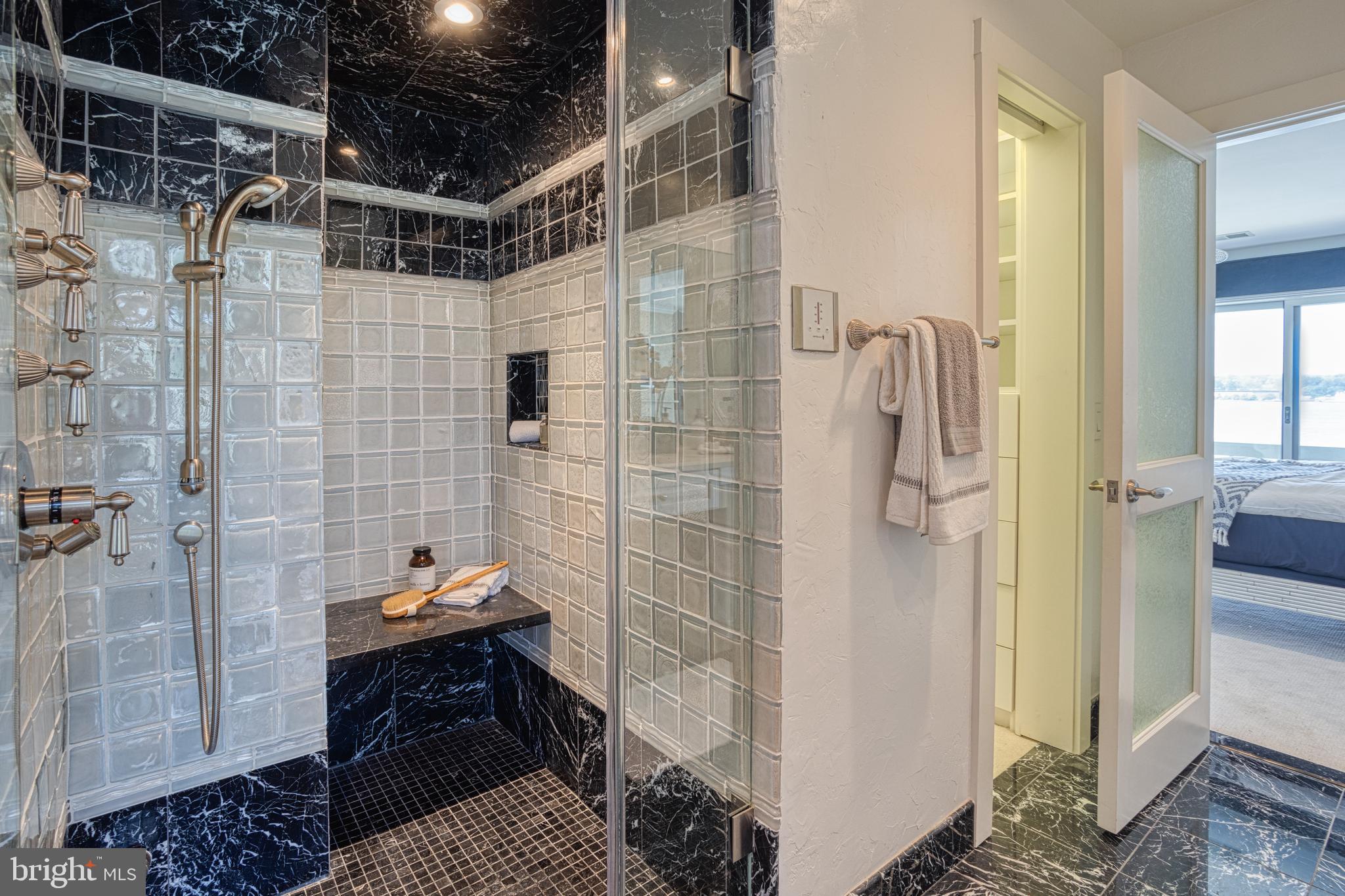 8 Horn Point Court Annapolis, MD 21403 - Photo 16 of 33