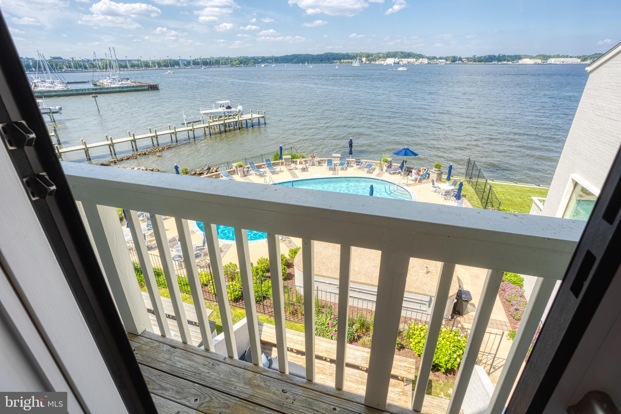 8 Horn Point Court Annapolis, MD 21403 - Photo 17 of 33