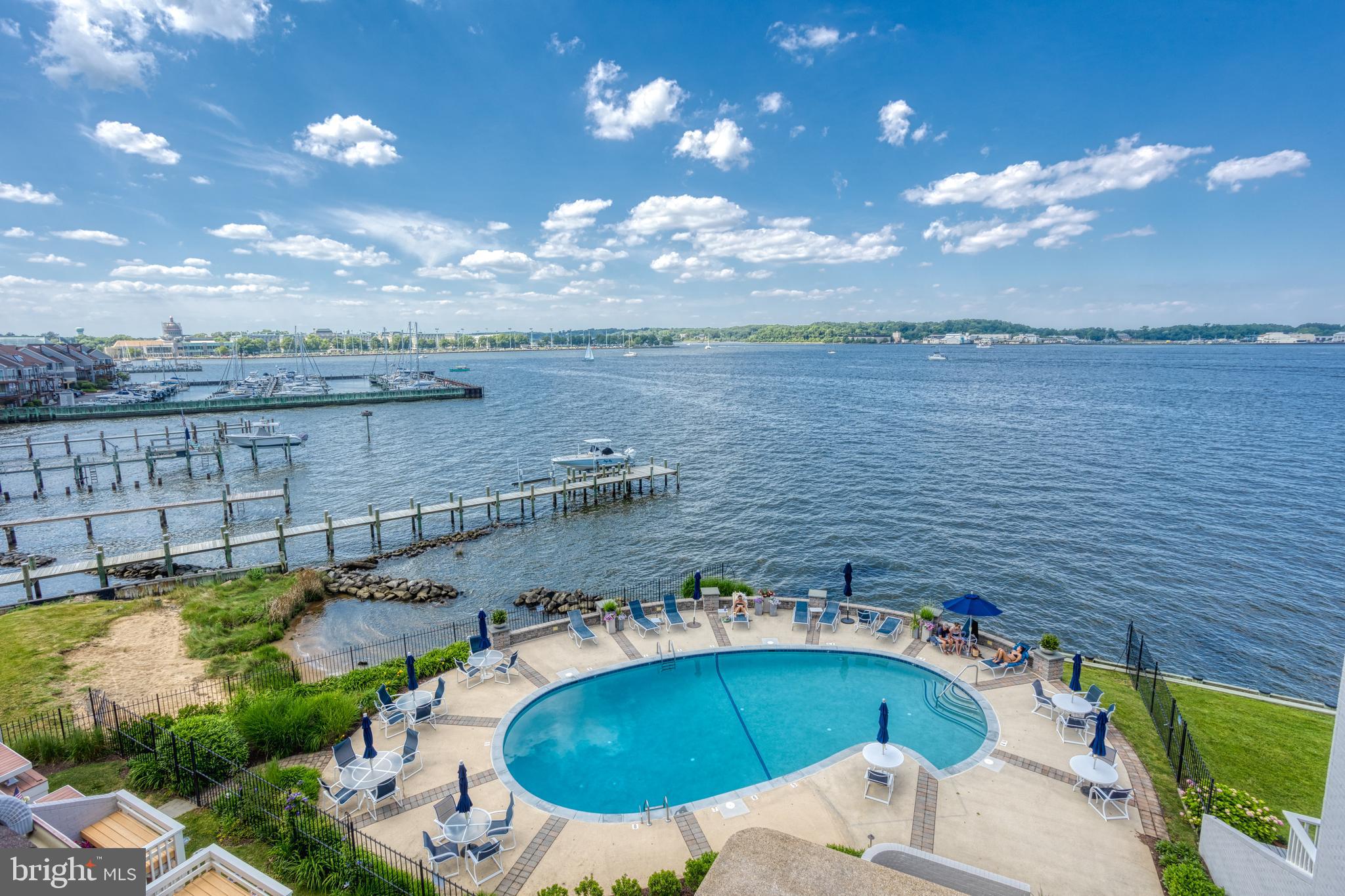 8 Horn Point Court Annapolis, MD 21403 - Photo 25 of 33