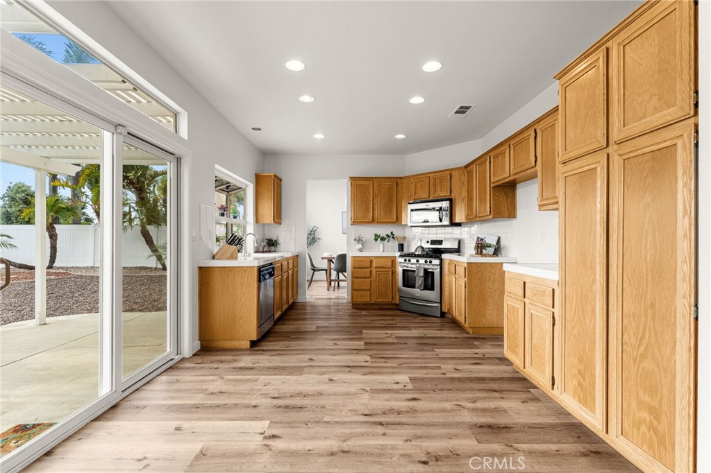 361 Point Windemere Place Oceanside, CA 92057 - Photo 9 of 42