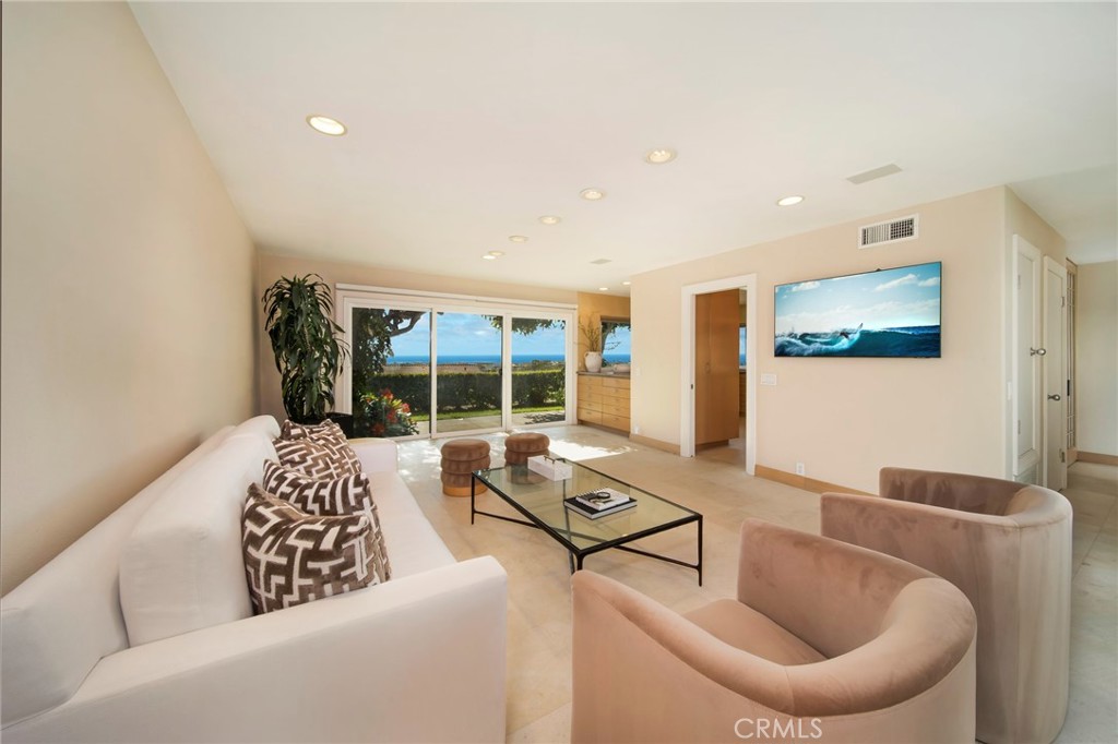 33681 Windlass Drive Dana Point, CA 92629 - Photo 9 of 42