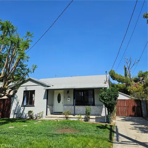 $799,990 | 7418 Amigo Avenue, Reseda, CA 91335