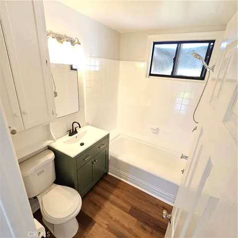 $799,990 | 7418 Amigo Avenue, Reseda, CA 91335