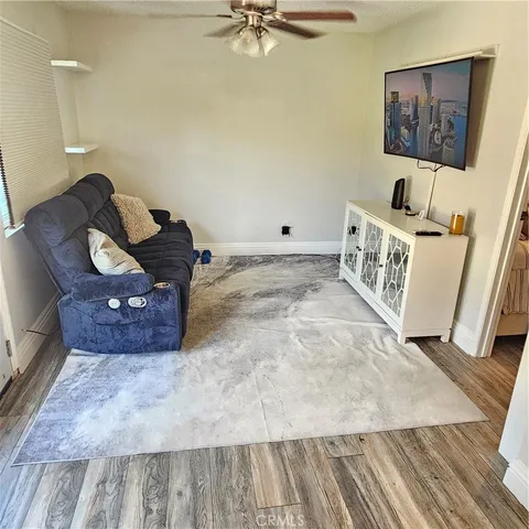 $799,990 | 7418 Amigo Avenue, Reseda, CA 91335