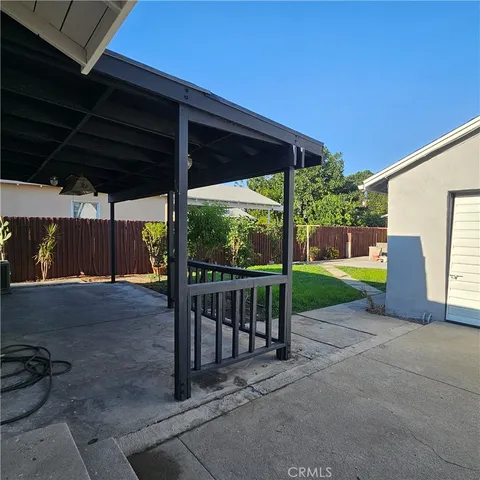 $799,990 | 7418 Amigo Avenue, Reseda, CA 91335