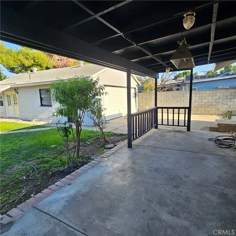 $799,990 | 7418 Amigo Avenue, Reseda, CA 91335
