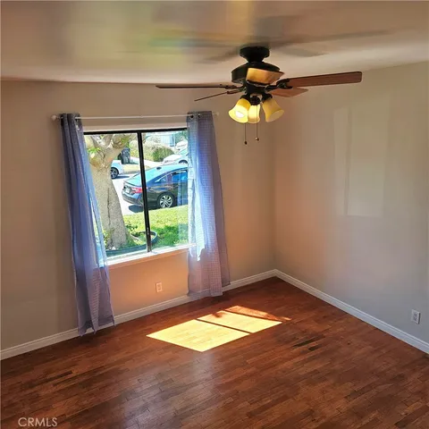 $799,990 | 7418 Amigo Avenue, Reseda, CA 91335