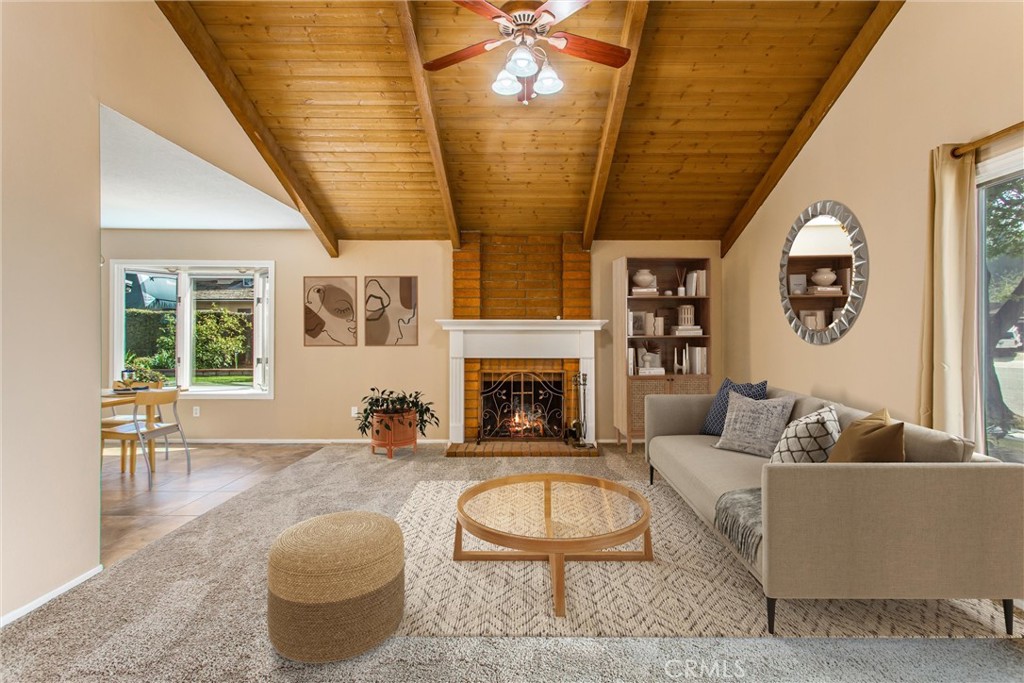 332 Mitchell Way Redlands, CA 92374 - Photo 6 of 51