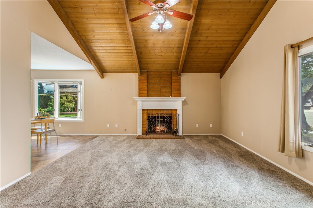 332 Mitchell Way Redlands, CA 92374 - Photo 7 of 51