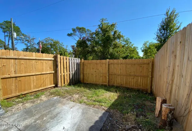 $1,500 | 4455 West 19th Street, Unit 16, Panama City, FL 32405