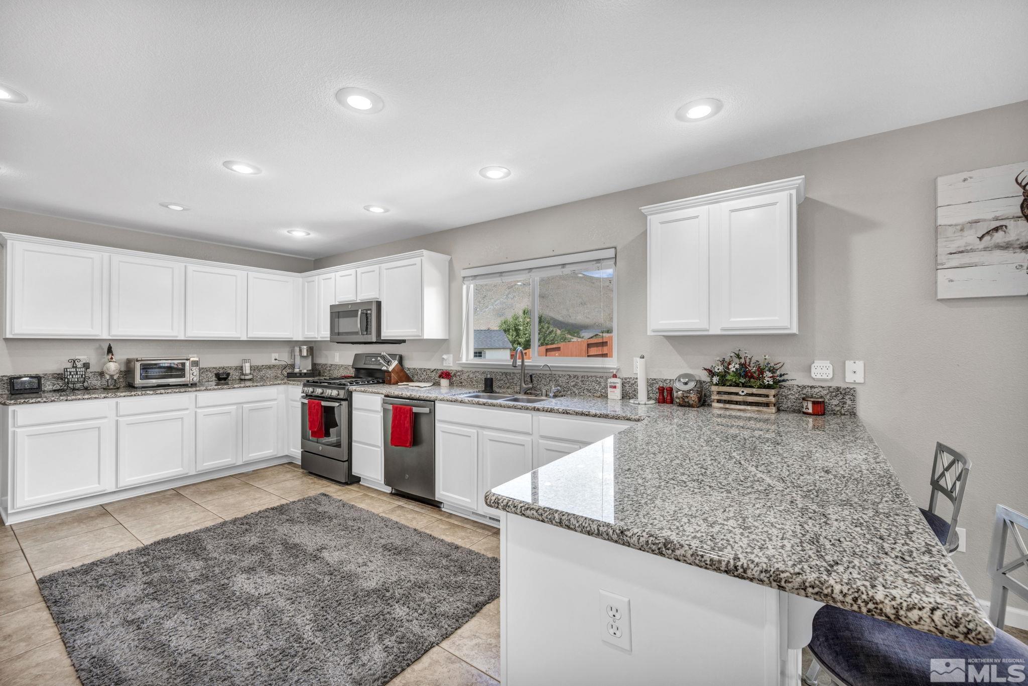 17635 Trout Court Reno, NV 89508 - Photo 6 of 36 Photo 6