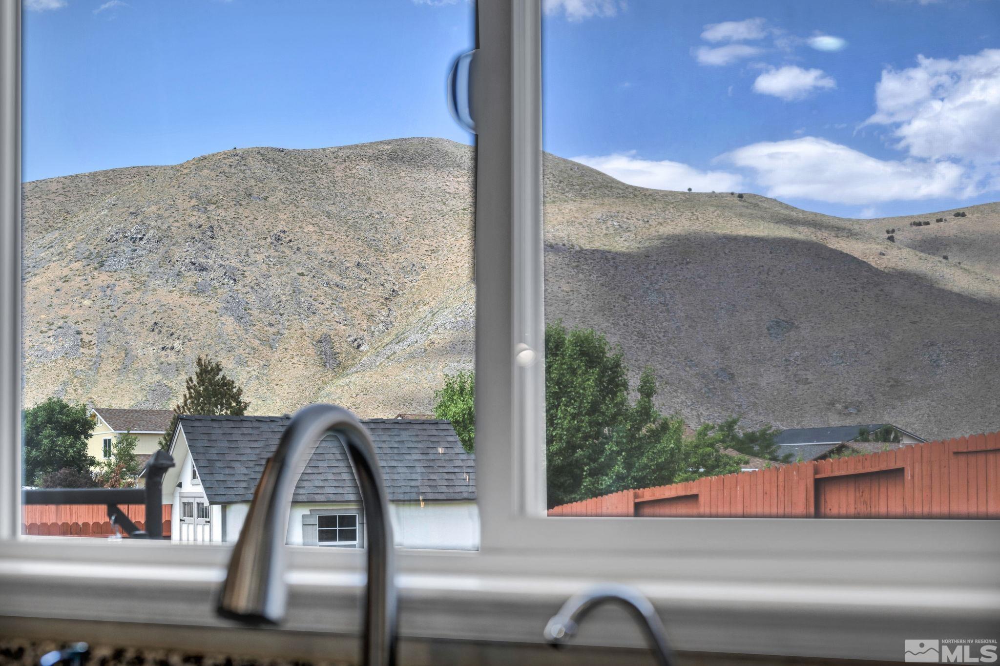 17635 Trout Court Reno, NV 89508 - Photo 9 of 36 Photo 9