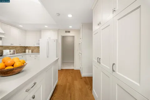 $2,495,000 | 3926 South Peardale Drive, Lafayette, CA 94549