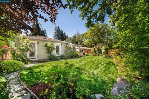 $2,495,000 | 3926 South Peardale Drive, Lafayette, CA 94549