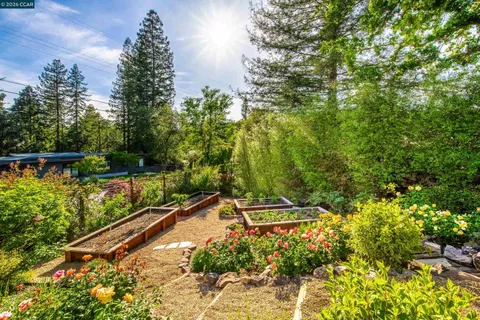 $2,495,000 | 3926 South Peardale Drive, Lafayette, CA 94549