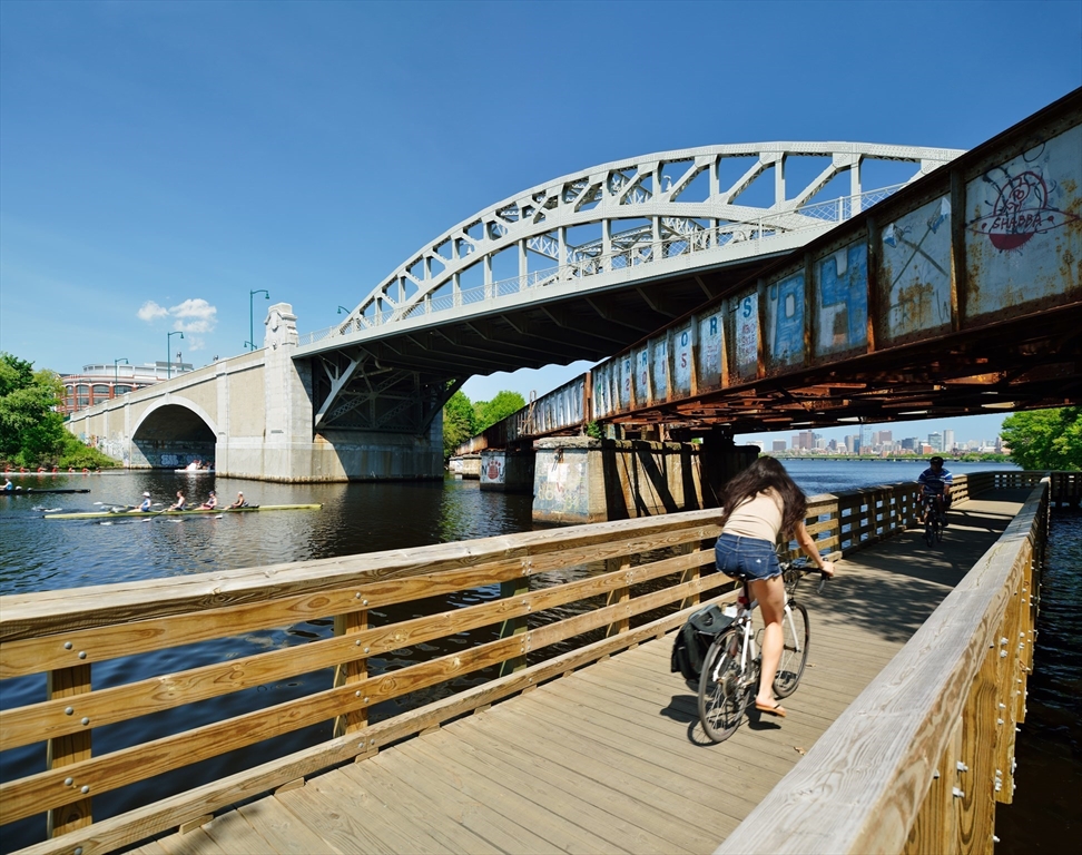 4 Franklin Street, Unit 202 Boston, MA 02134 - Photo 15 of 17