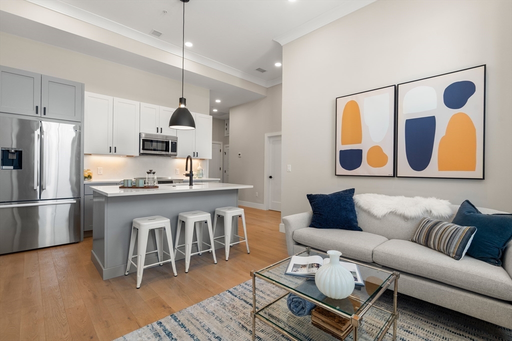 4 Franklin Street, Unit 202 Boston, MA 02134 - Photo 3 of 17