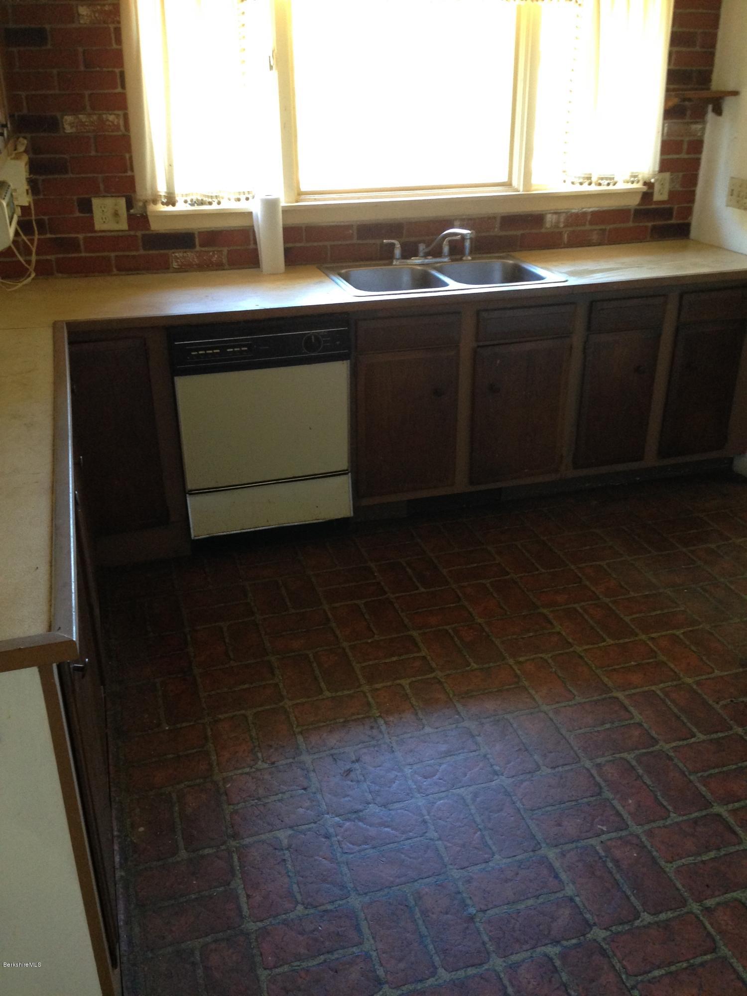 94 Ingalls Road Cheshire, MA 01225 - Photo 7 of 25 Kitchen