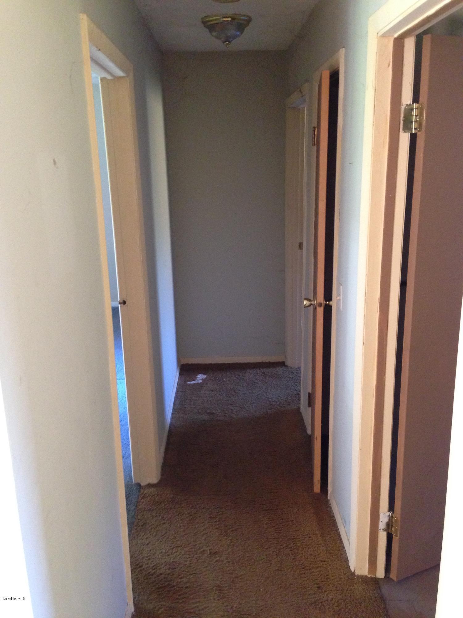 94 Ingalls Road Cheshire, MA 01225 - Photo 9 of 25 Hallway