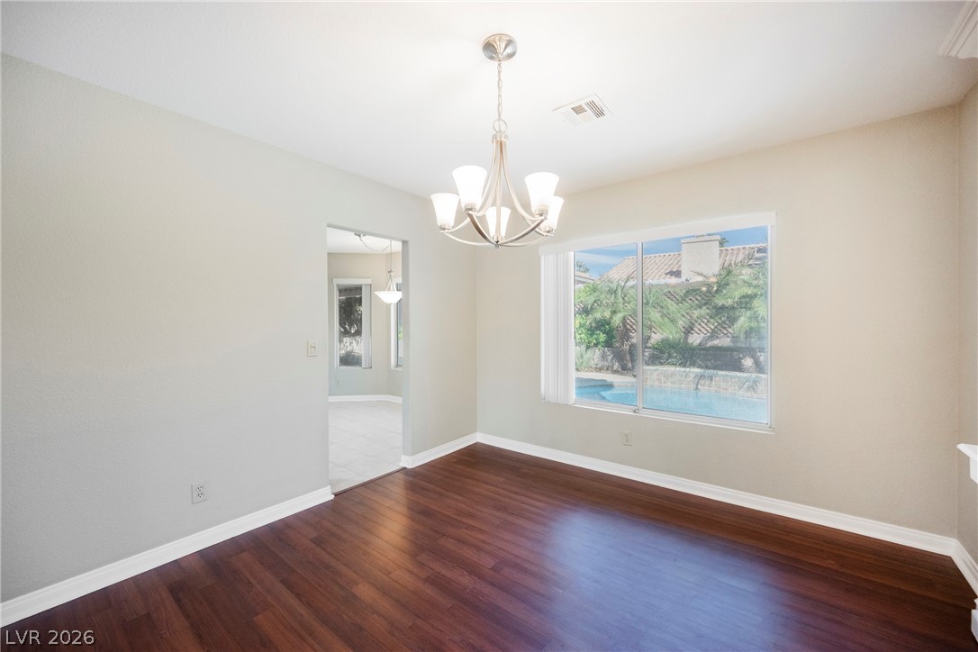 1510 Tree Top Court Henderson, NV 89014 - Photo 14 of 97