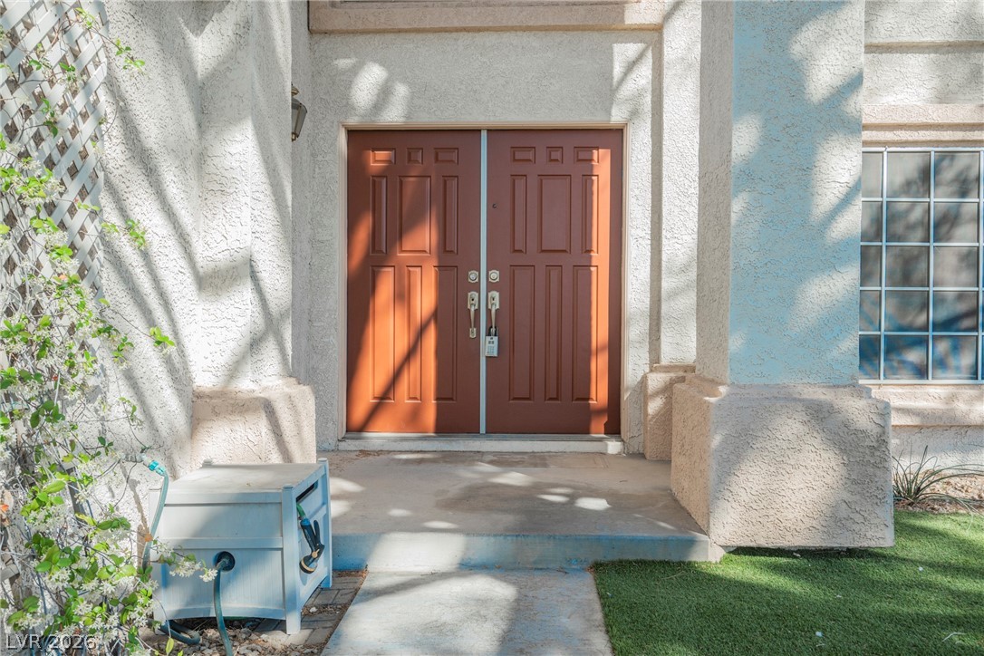 1510 Tree Top Court Henderson, NV 89014 - Photo 5 of 97