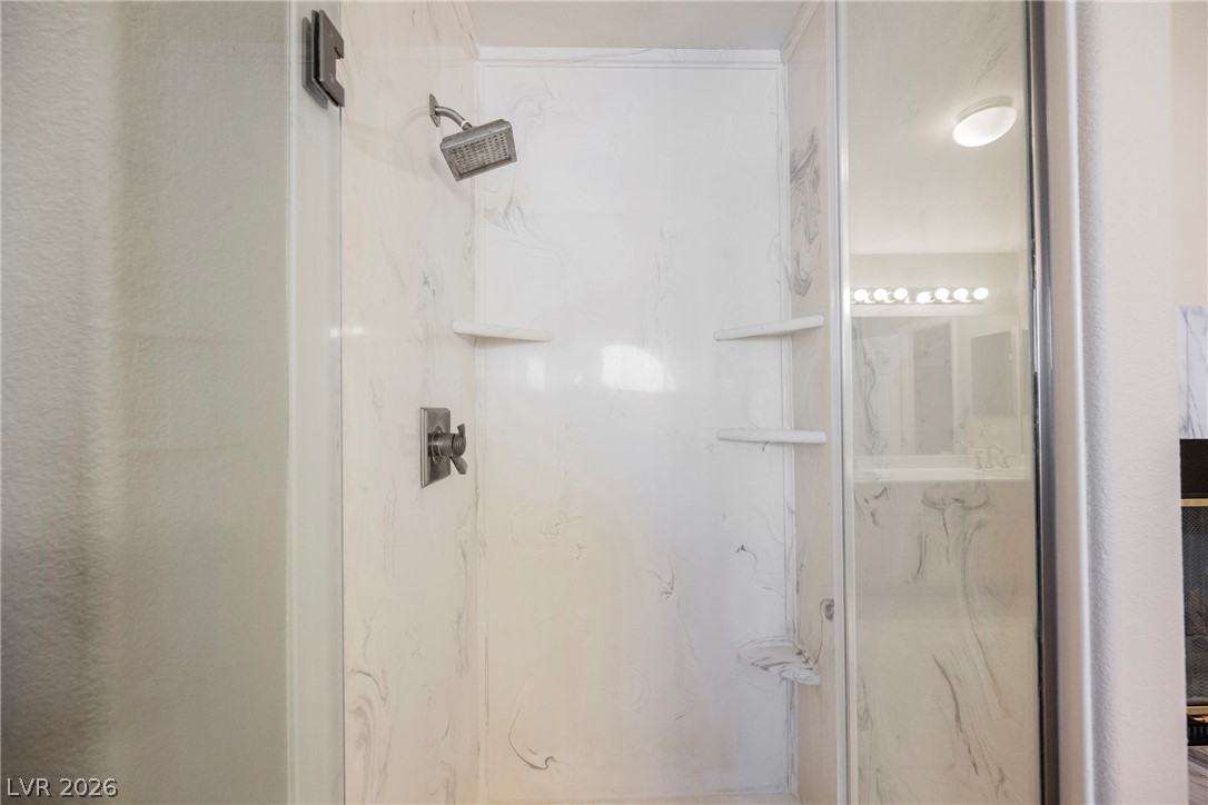1510 Tree Top Court Henderson, NV 89014 - Photo 54 of 97 Primary Bathroom Shower