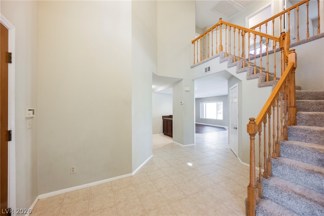 1510 Tree Top Court Henderson, NV 89014 - Photo 8 of 97