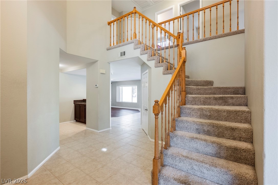 1510 Tree Top Court Henderson, NV 89014 - Photo 9 of 97