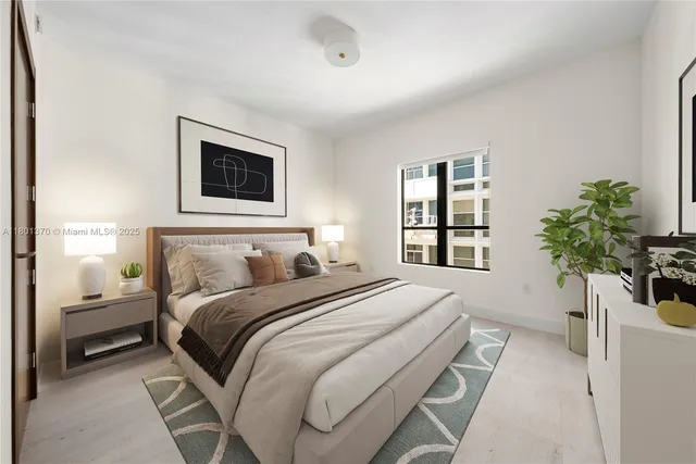 $9,985 | 701 Valencia Avenue, Unit 402, Coral Gables, FL 33134