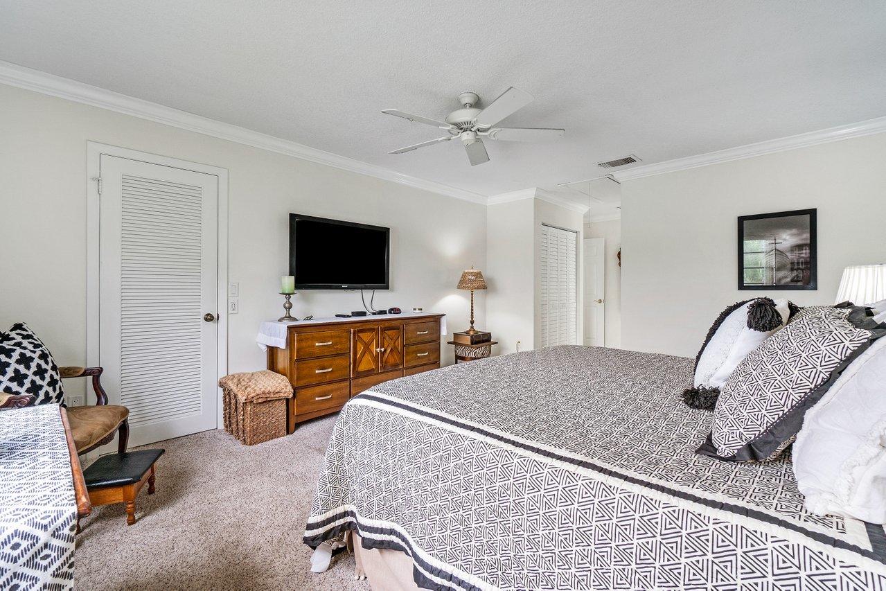9293 Vista Del Lago, Unit 15D Boca Raton, FL 33428 - Photo 17 of 32 019-9293VistaDelLago-BocaRaton-FL-33428-