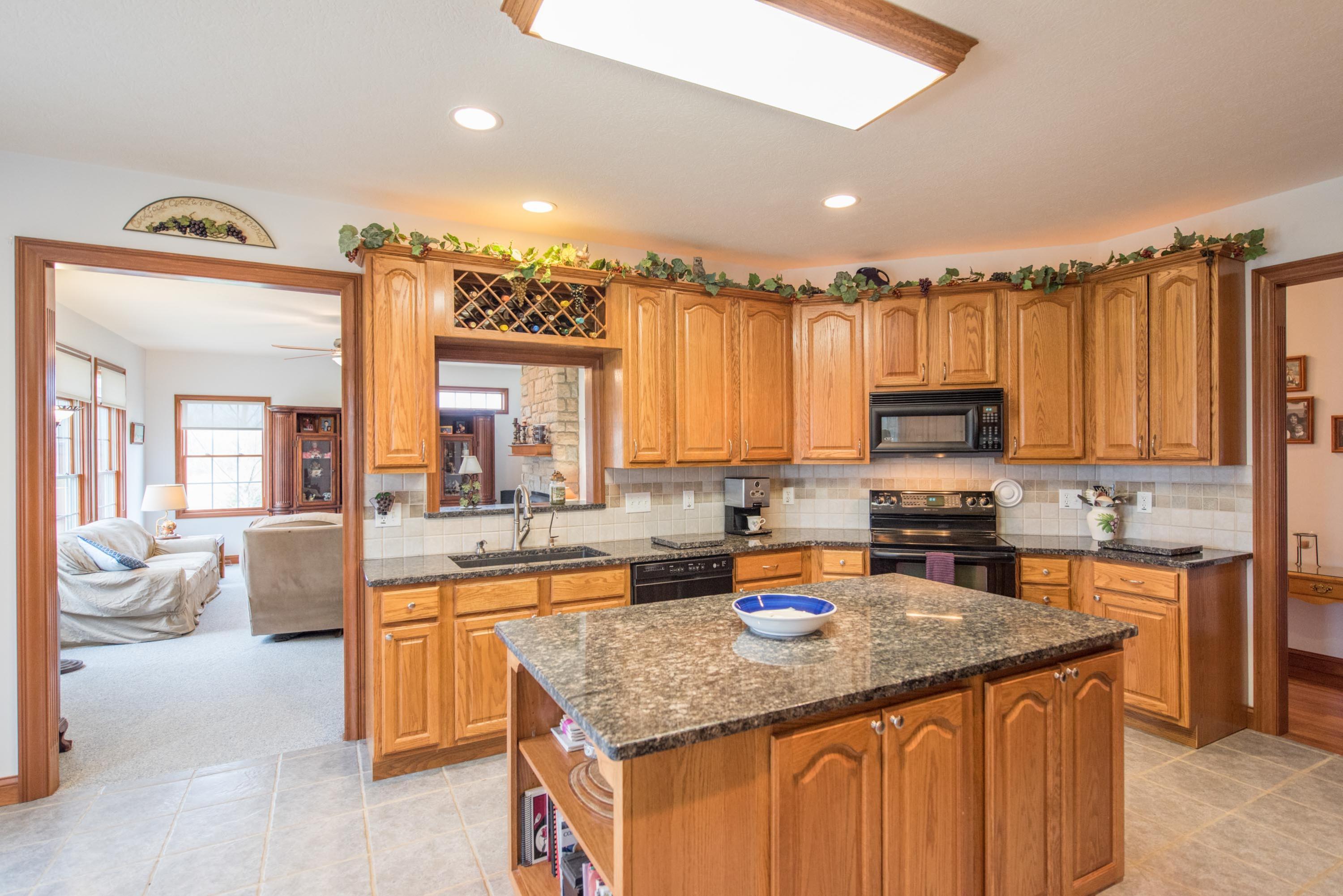 8631 Carter Road Hilliard, OH 43026 - Photo 21 of 78 Gallery Image 21