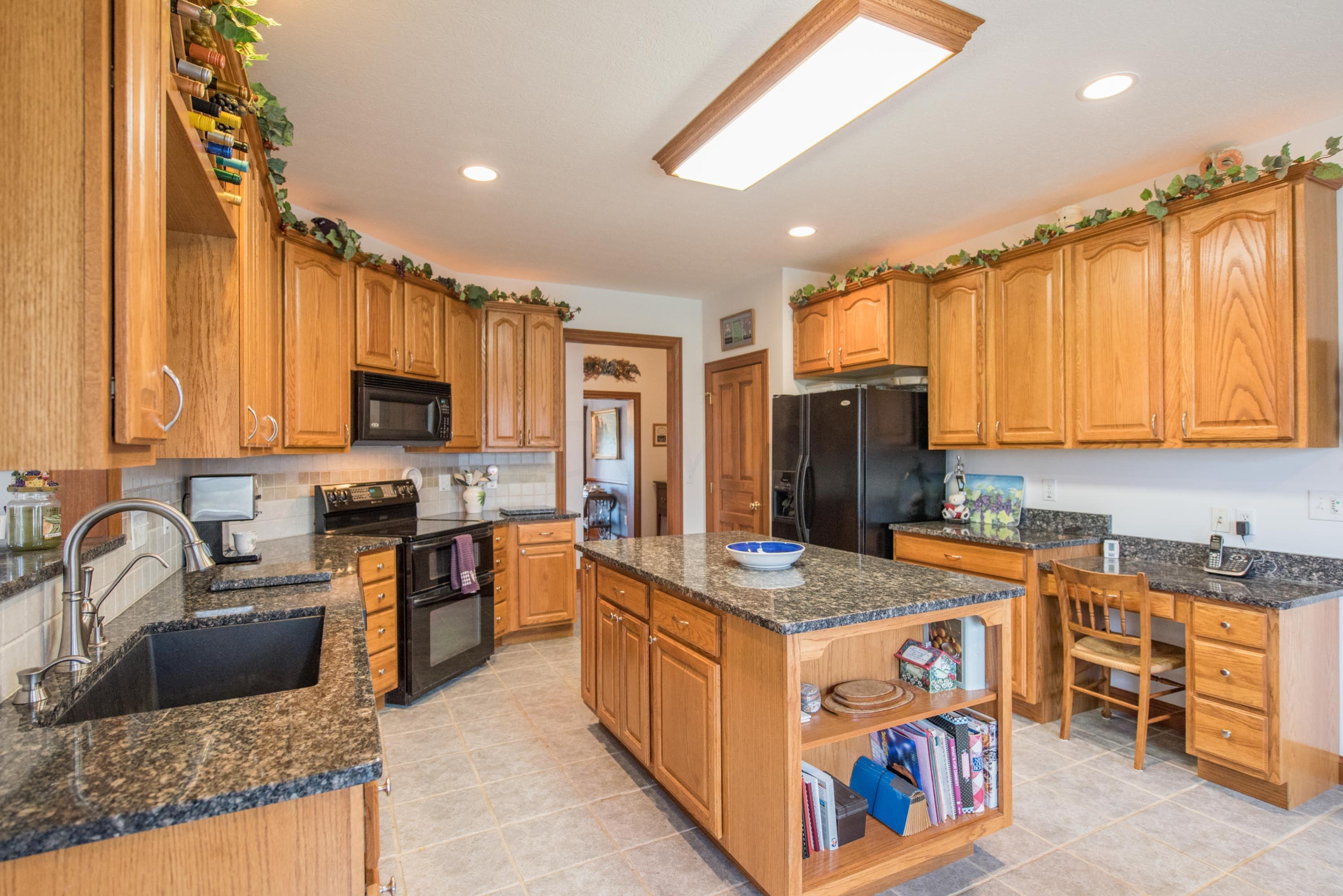 8631 Carter Road Hilliard, OH 43026 - Photo 28 of 78 Gallery Image 28