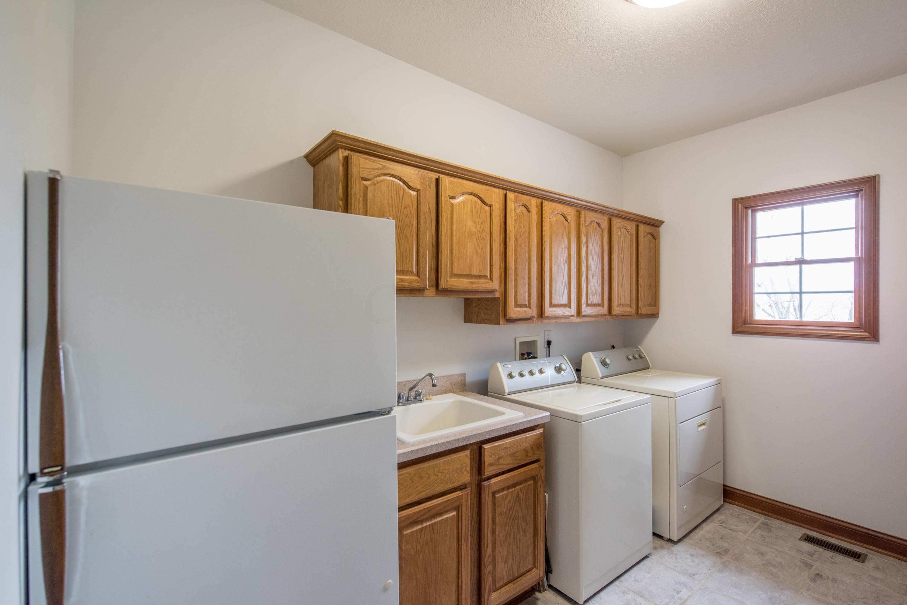8631 Carter Road Hilliard, OH 43026 - Photo 37 of 78 Gallery Image 37