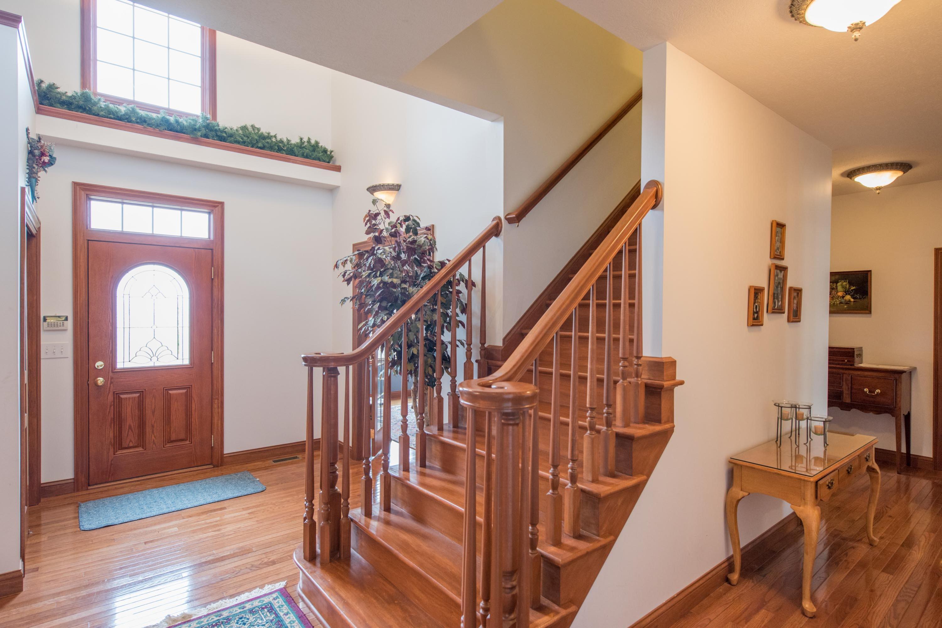 8631 Carter Road Hilliard, OH 43026 - Photo 4 of 78 Gallery Image 4