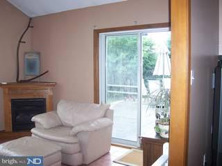 212 Twining Road Lansdale, PA 19446 - Photo 3 of 6 Gallery Image 3