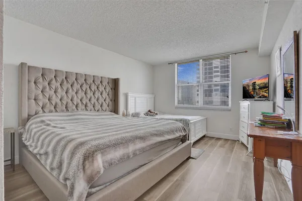$2,600 | 2501 South Ocean Drive, Unit 338, Hollywood, FL 33019