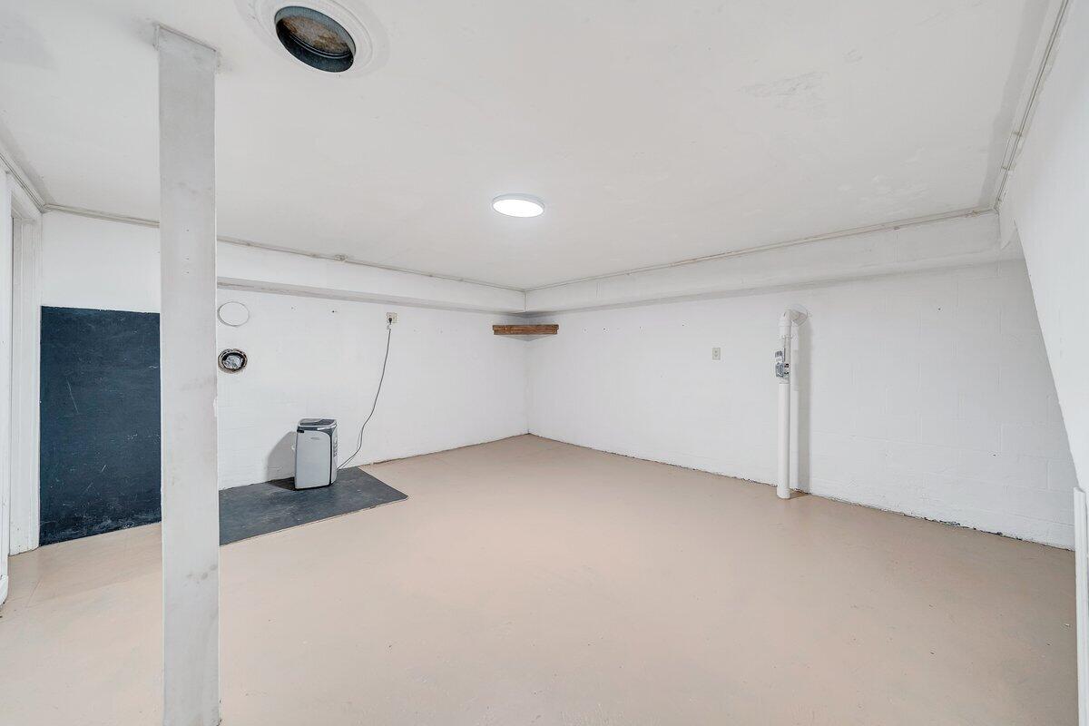 446 Macks Mountain Road Northwest Indian Valley, VA 24105 - Photo 24 of 59 MIB02098