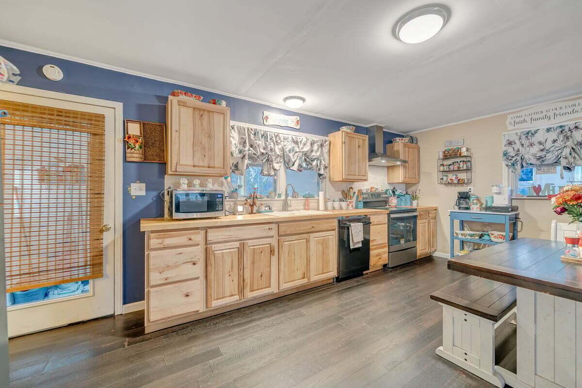 446 Macks Mountain Road Northwest Indian Valley, VA 24105 - Photo 51 of 59 MIB02173