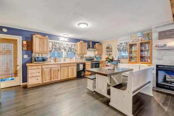 $285,000 | 446 Macks Mountain Road Northwest, Indian Valley, VA 24105