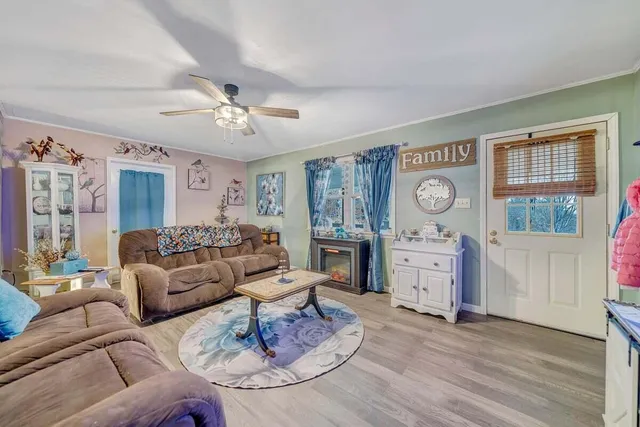 $290,000 | 446 Macks Mountain Road Northwest, Indian Valley, VA 24105