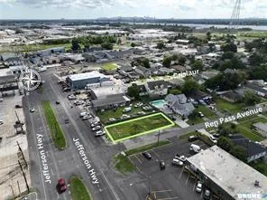 $199,999 | 6560 Jefferson Highway, Harahan, LA 70123