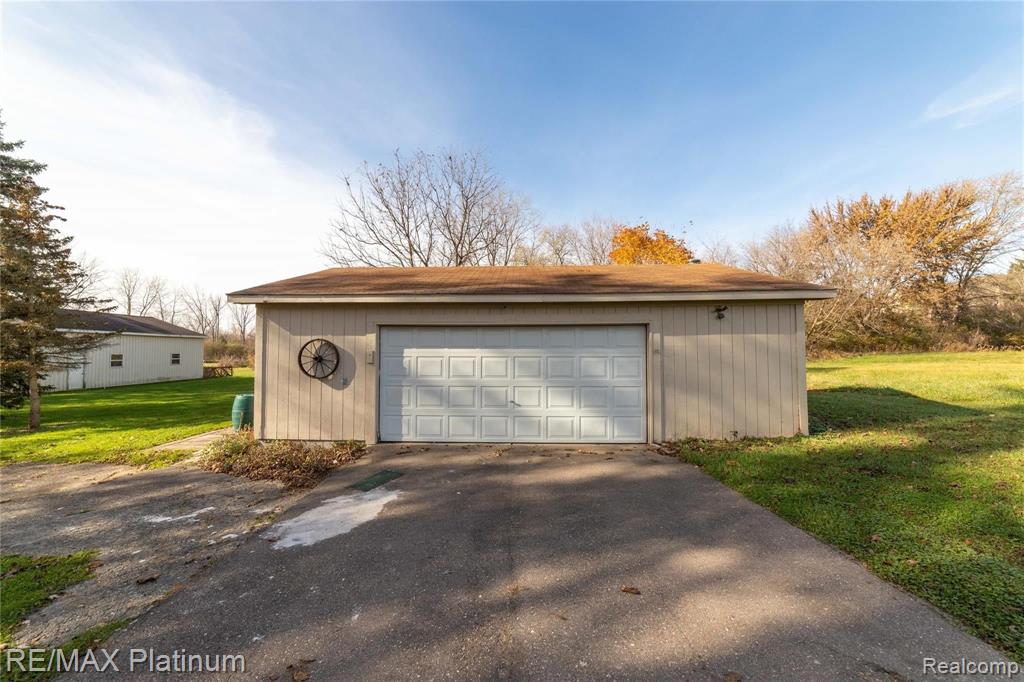 18819 Ridge Road Northville, MI 48167 - Photo 60 of 83